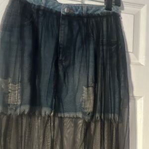 Chic Asymmetrical Denim and Black Skirt